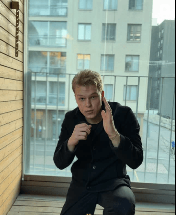 Näkymätön Googlessa blogin kansikuva